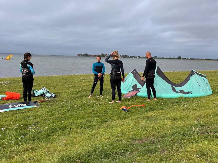 goldkiteacademy-camps-small-02